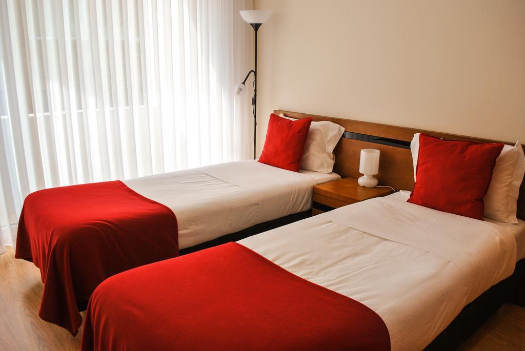 Apartamentos Portodouro - Santa Catarina Стая снимка